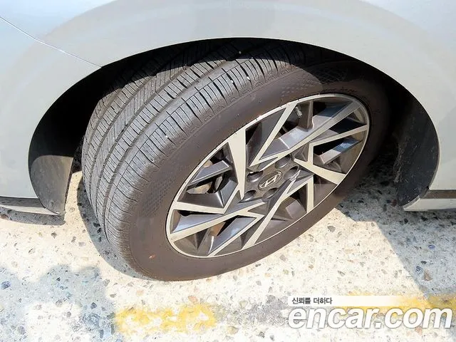 Hyundai Grandeur Grandeur (GN7) 3.5 LPG 2WD (Такси) — Фото автомобиля 20