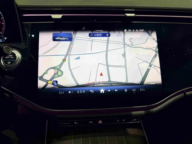 Mercedes-Benz E-Class — Фото автомобиля 28