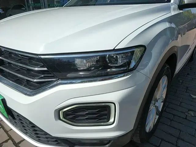 Volkswagen T-Roc — Фото автомобиля 23