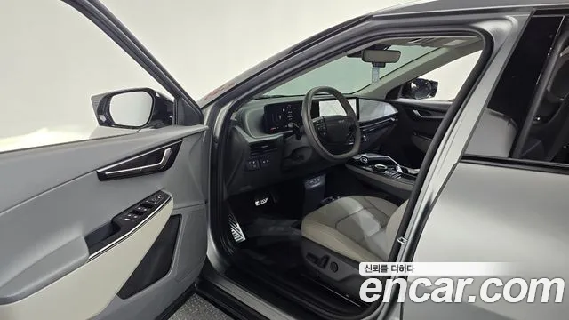Kia EV6 — Фото автомобиля 15