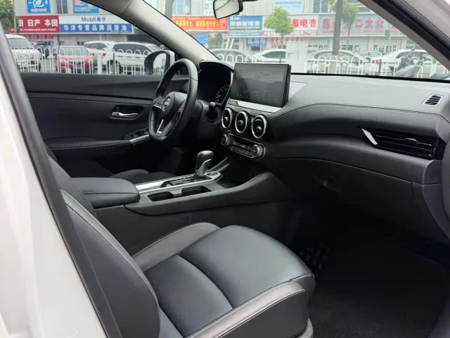Nissan Sylphy — Фото автомобиля 8