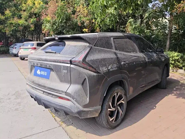 Geely Boyue — Фото автомобиля 3