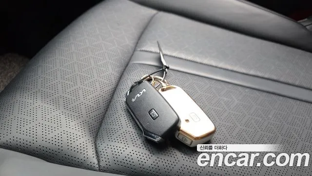 Kia Sorento Sorento 4-е поколение Бензин 2.5T 2WD — Фото автомобиля 24