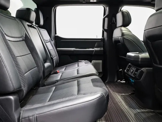 Ford F-150 Raptor — Фото автомобиля 11