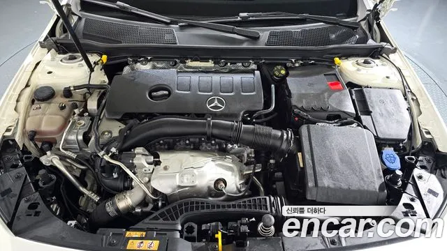 Mercedes-Benz A-Class W177 — Фото автомобиля 6