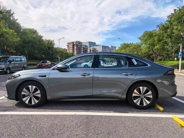Geely Galaxy A7 — Фото автомобиля 8