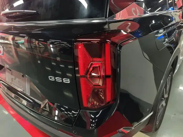 GAC Trumpchi GS8 — Фото автомобиля 7