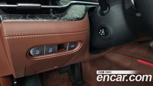 Genesis G90 Бензин 3.5 турбо AWD — Фото автомобиля 18