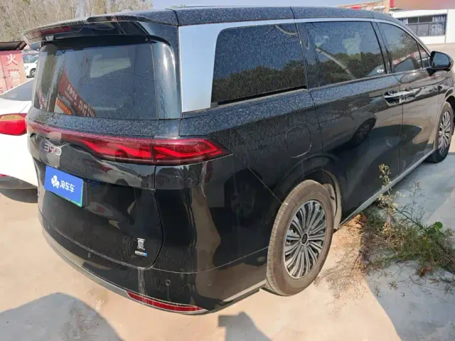 BYD Xia — Фото автомобиля 3