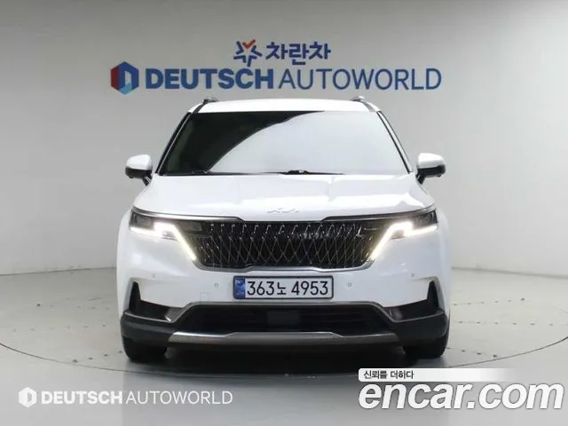 Kia Carnival — Фото автомобиля 3