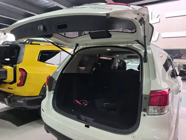 Nissan Terra — Фото автомобиля 18