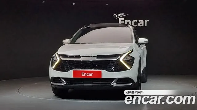 Kia Sportage Sportage 5-е поколение Бензин 1.6 турбо 2WD — Фото автомобиля 3