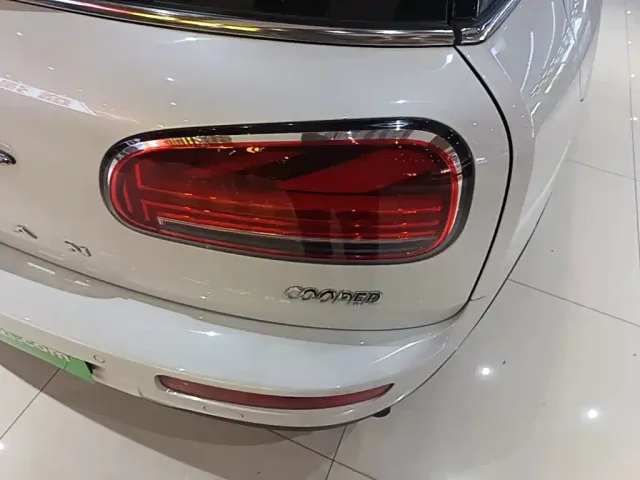 MINI Clubman — Фото автомобиля 7