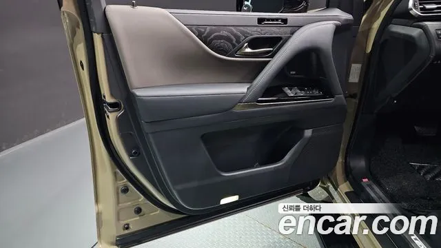 Lexus LX 4th Gen — Фото автомобиля 13