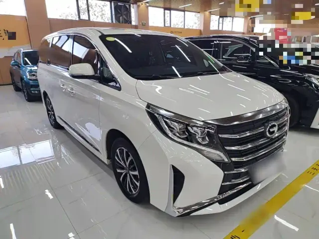 GAC Trumpchi M8 — Фото автомобиля 3