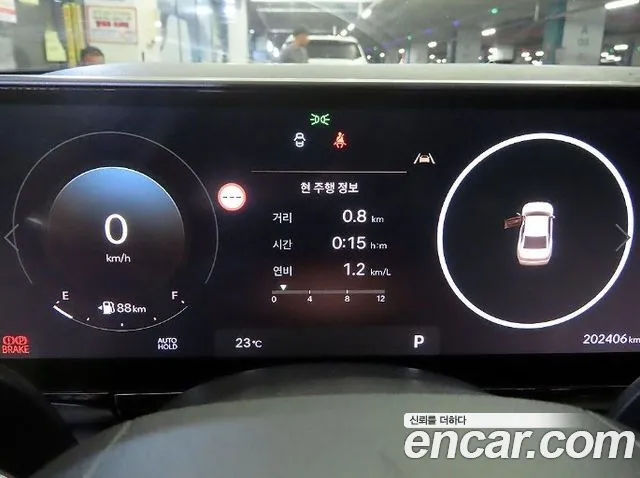 Hyundai Grandeur GN7 — Фото автомобиля 9