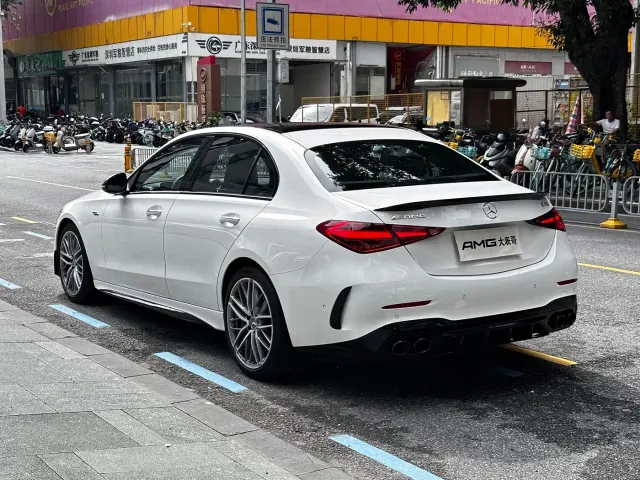Mercedes-Benz C-Class AMG — Фото автомобиля 13