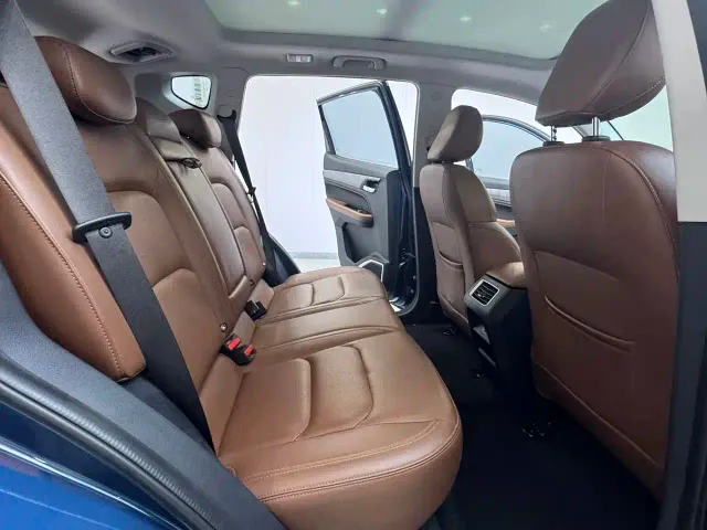 Geely Vision X6 — Фото автомобиля 9