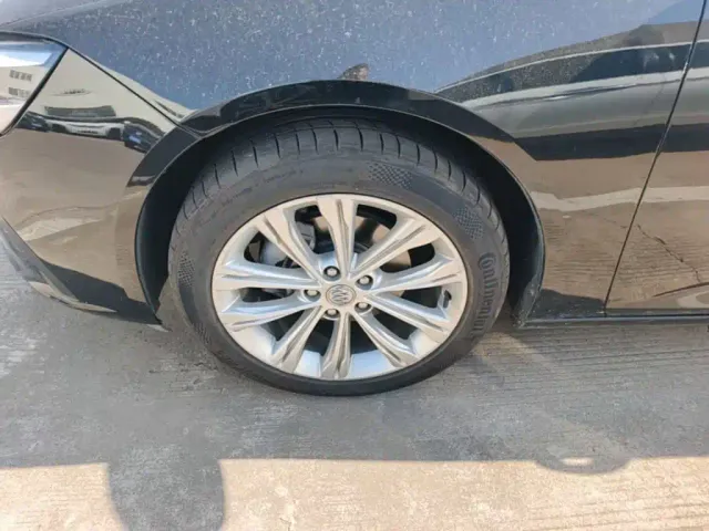 Buick Regal — Фото автомобиля 22