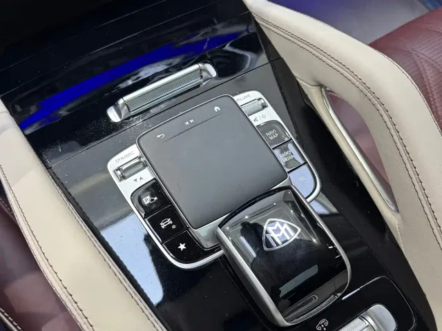 Mercedes-Benz Maybach GLS 2024 GLS 480 4MATIC — Фото автомобиля 12
