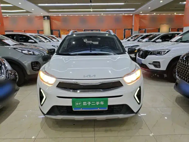 Kia KX1 — Фото автомобиля 2