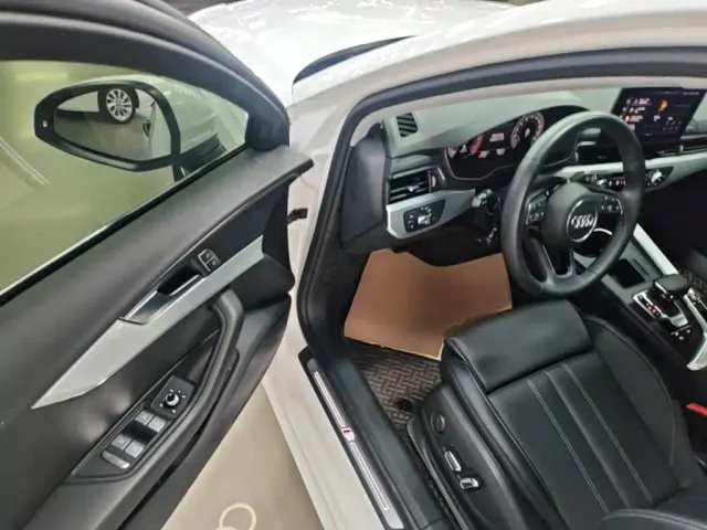 Audi A4L — Фото автомобиля 15