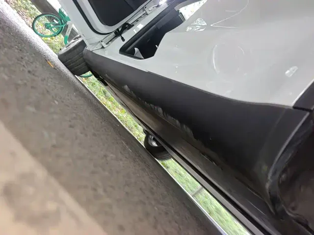 Tesla Model Y — Фото автомобиля 21