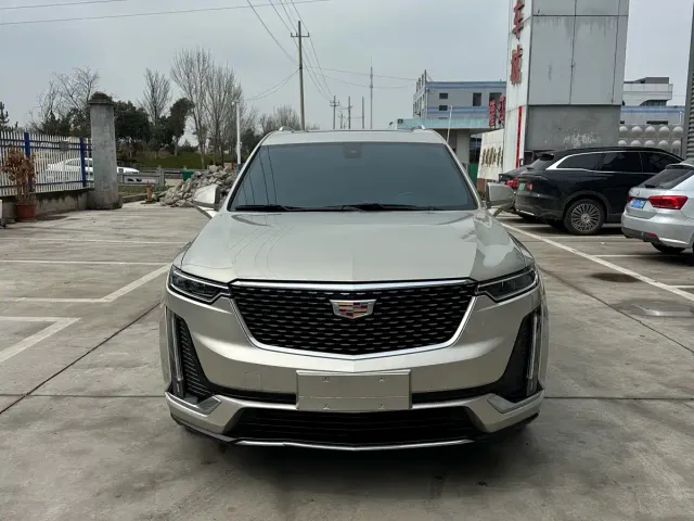 Cadillac XT6 — Фото автомобиля 3