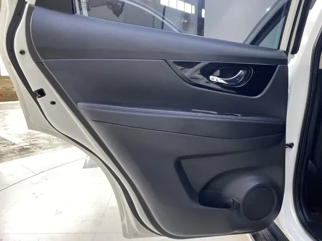 Nissan X-Trail — Фото автомобиля 13