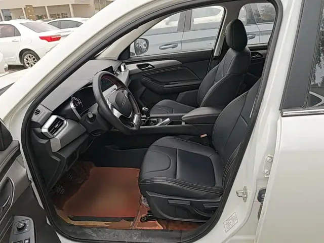 BAIC X3 — Фото автомобиля 14