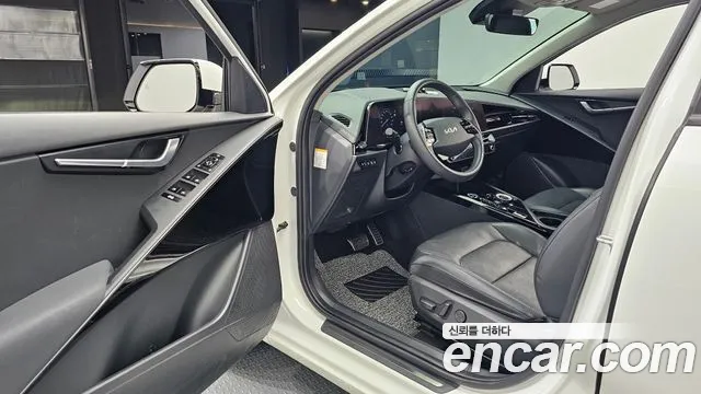 Kia Niro The All New — Фото автомобиля 10