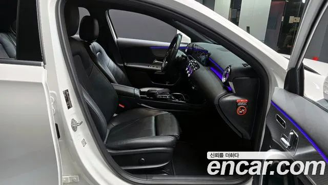 Mercedes-Benz A-Class — Фото автомобиля 10
