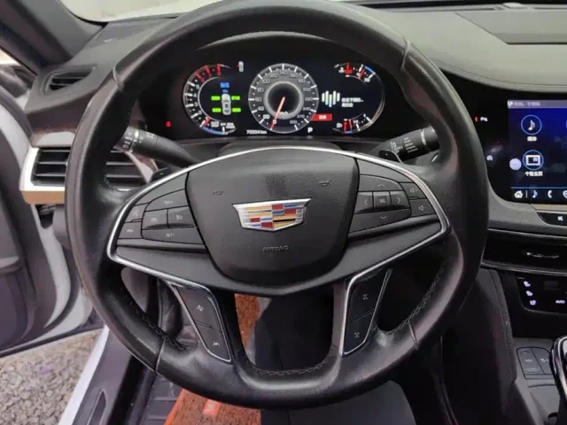 Cadillac CT6 — Фото автомобиля 15