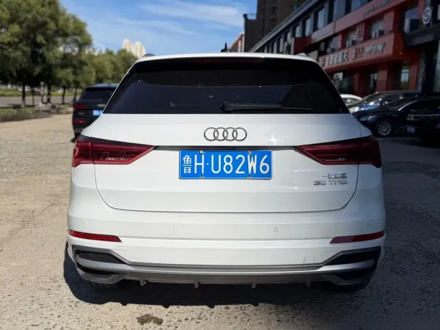 Audi Q3 — Фото автомобиля 5