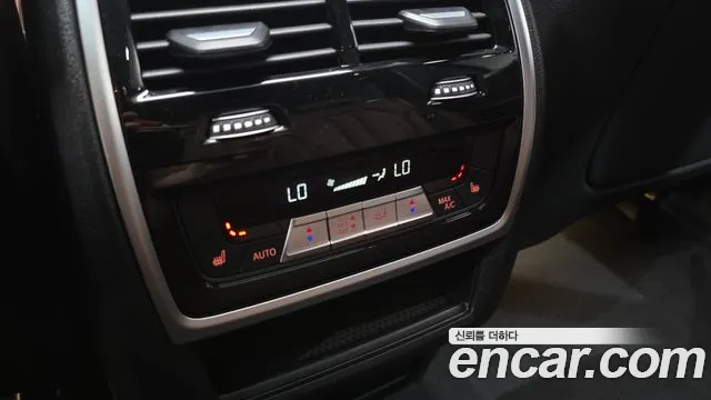 BMW X5 xDrive 40i M Sport — Фото автомобиля 27