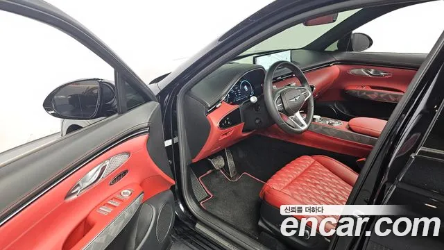 Genesis GV70 — Фото автомобиля 17