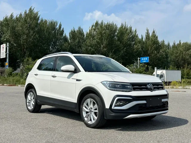 Volkswagen T-Cross — Фото автомобиля 3