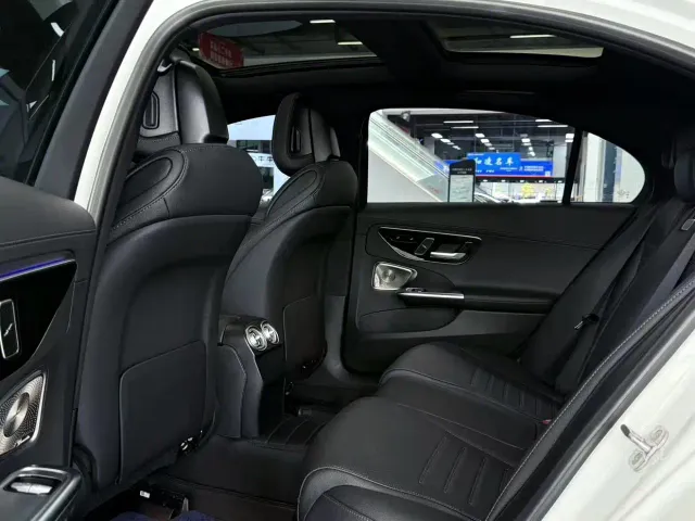 Mercedes-Benz C-Class — Фото автомобиля 9