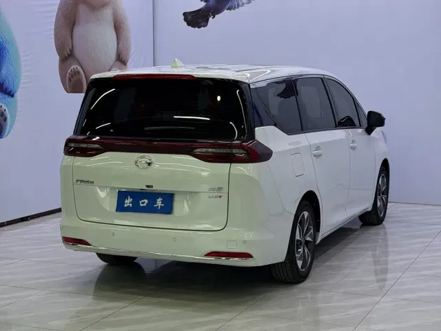 GAC Trumpchi M6 — Фото автомобиля 4