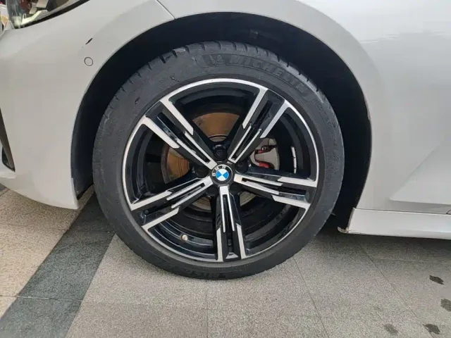 BMW 3 Series — Фото автомобиля 22