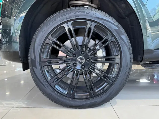 Land Rover Range Rover — Фото автомобиля 6