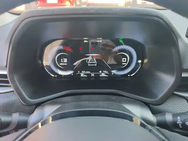 Geely Emgrand — Фото автомобиля 11