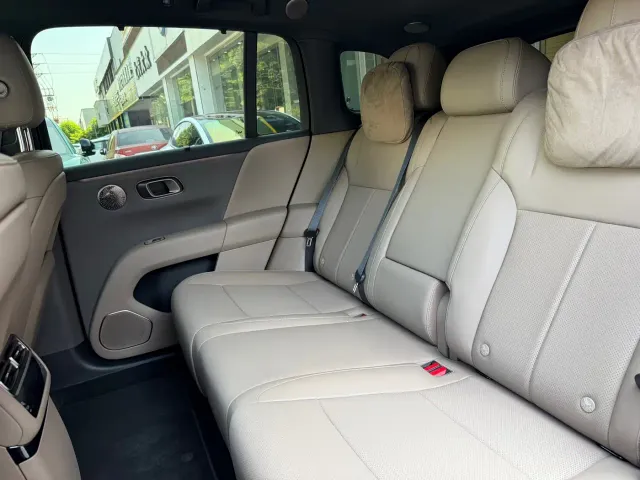 Li Auto i6 — Фото автомобиля 25