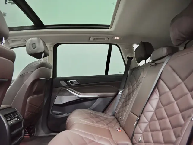 BMW X5 — Фото автомобиля 13