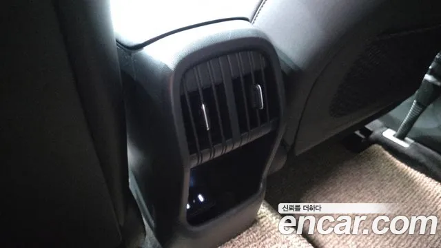 Hyundai Kona SX2 — Фото автомобиля 28