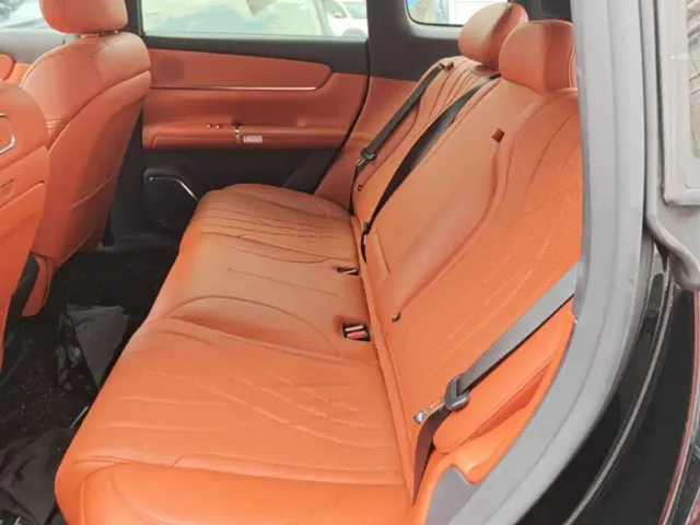 Changan Qiyuan Q07 — Фото автомобиля 16