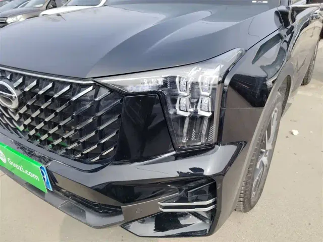 GAC Trumpchi GS8 — Фото автомобиля 23