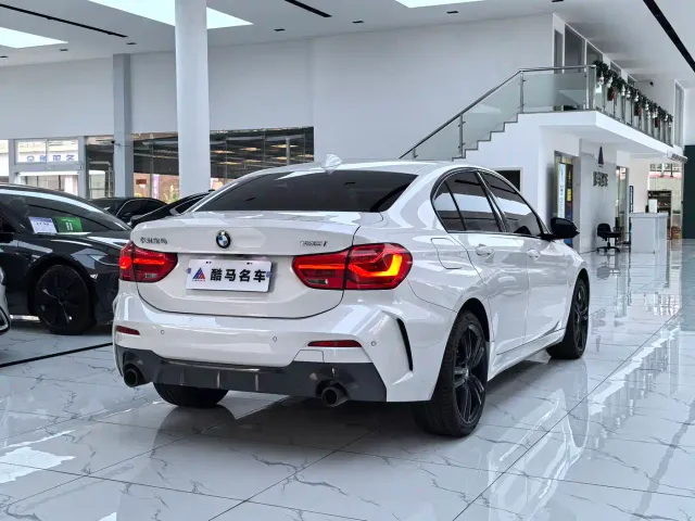 BMW 1 Series — Фото автомобиля 15