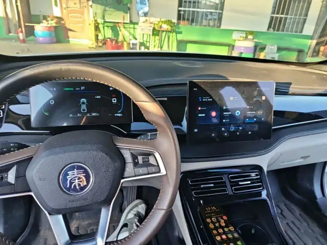 BYD Qin PLUS — Фото автомобиля 9