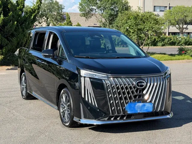GAC Trumpchi M8 — Фото автомобиля 3